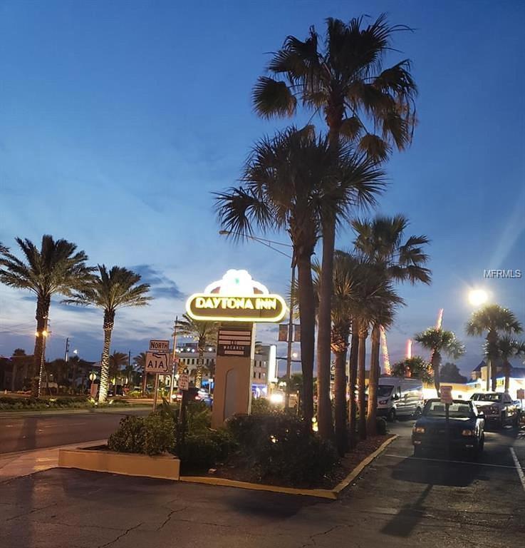 Ocean Breeze - Direct Ocean Front-Pool Is Open Lejlighed Daytona Beach Eksteriør billede