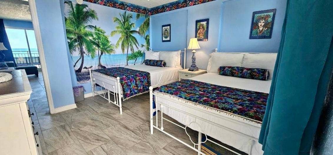 Ocean Breeze - Direct Ocean Front-Pool Is Open Lejlighed Daytona Beach Eksteriør billede