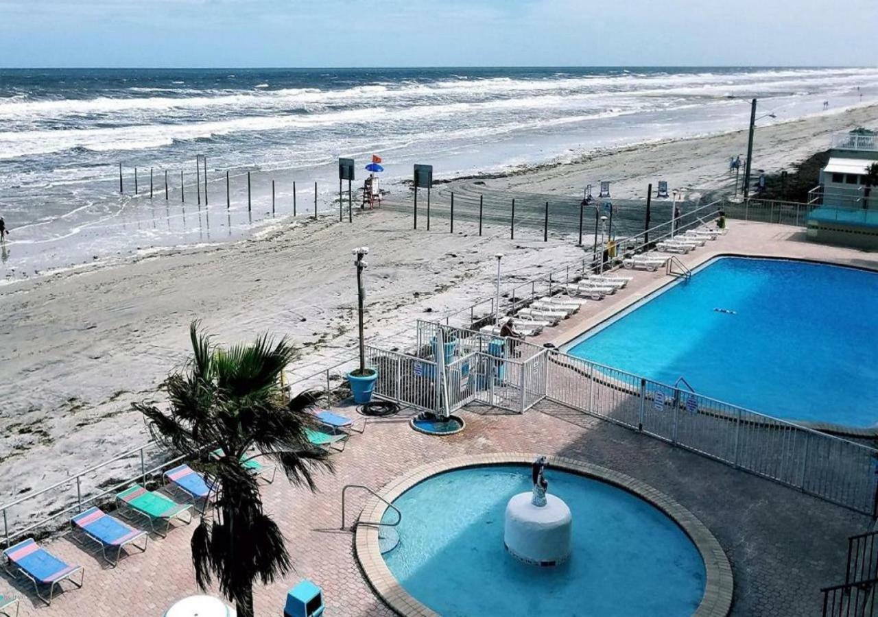 Ocean Breeze - Direct Ocean Front-Pool Is Open Lejlighed Daytona Beach Eksteriør billede